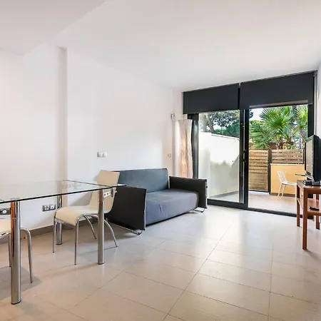 Palmeras 4* קסטלדפלס