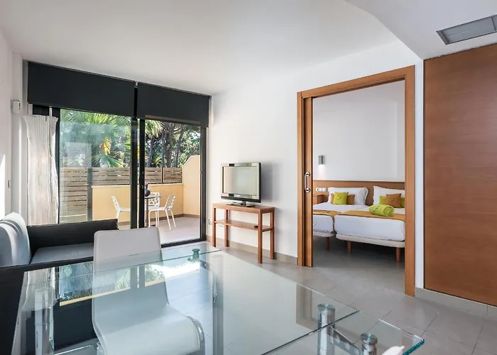 Palmeras Hotel apartamentowy 4*
